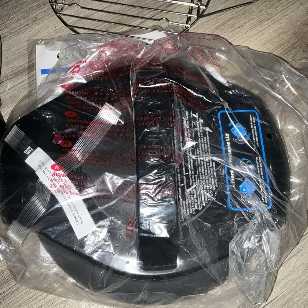 Ninja Foodi 9-in-1 Slow Cooker and Air Fryer OP305 107 - Picture 14 of 14